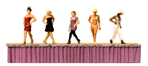 Preiser 10621 HO規 On the catwalk 伸展台