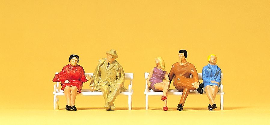 Preiser 14101 HO scale, Seated people on benches