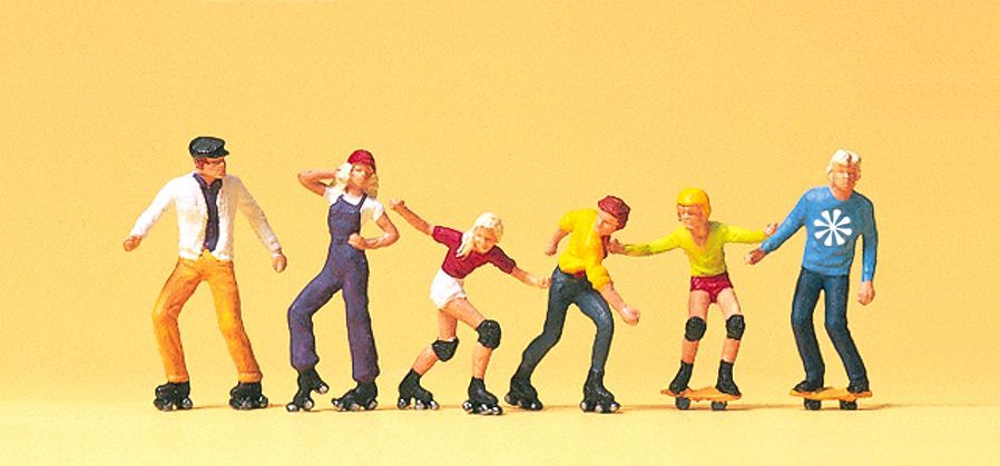 Preiser 10074 HO scale, Roller skaters + skateboarders