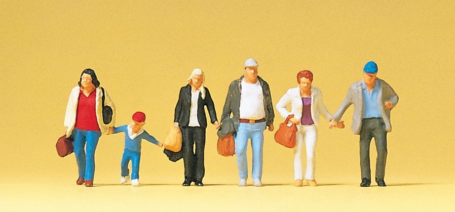 Preiser 10516 HO scale, Walking Travelers