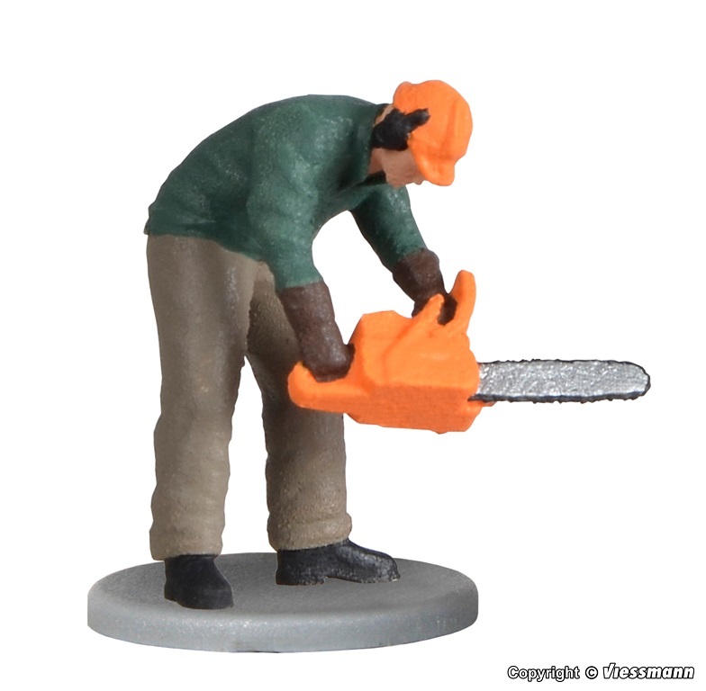 Viessmann 1548 HO規 Lumberjack with chain saw 用鏈鋸的伐木工人.會動
