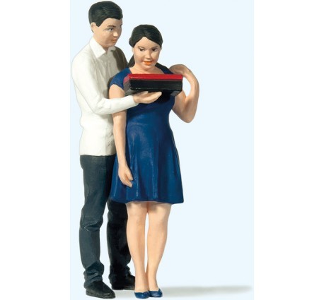 Preiser 44930 G規 年輕夫婦