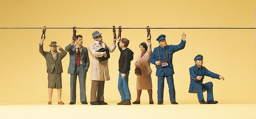 Preiser 10405 HO規 電車工作人員和站立的乘客