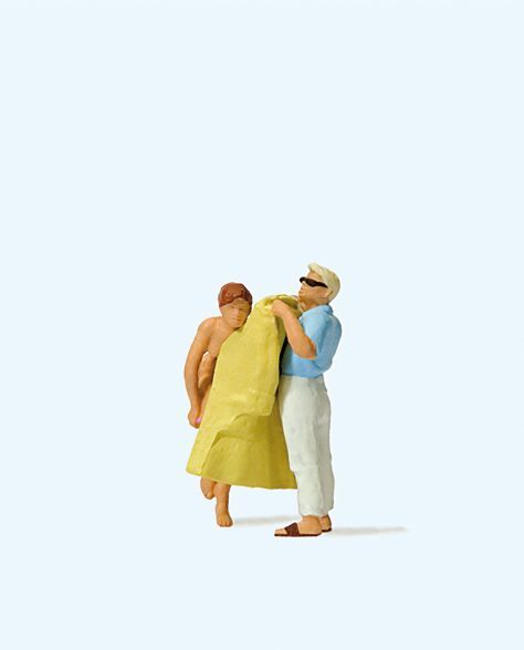 Preiser 28162 HO規 在戶外換衣服