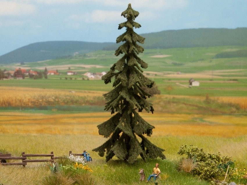 Noch 21922 Spruce Trees,14.5cm