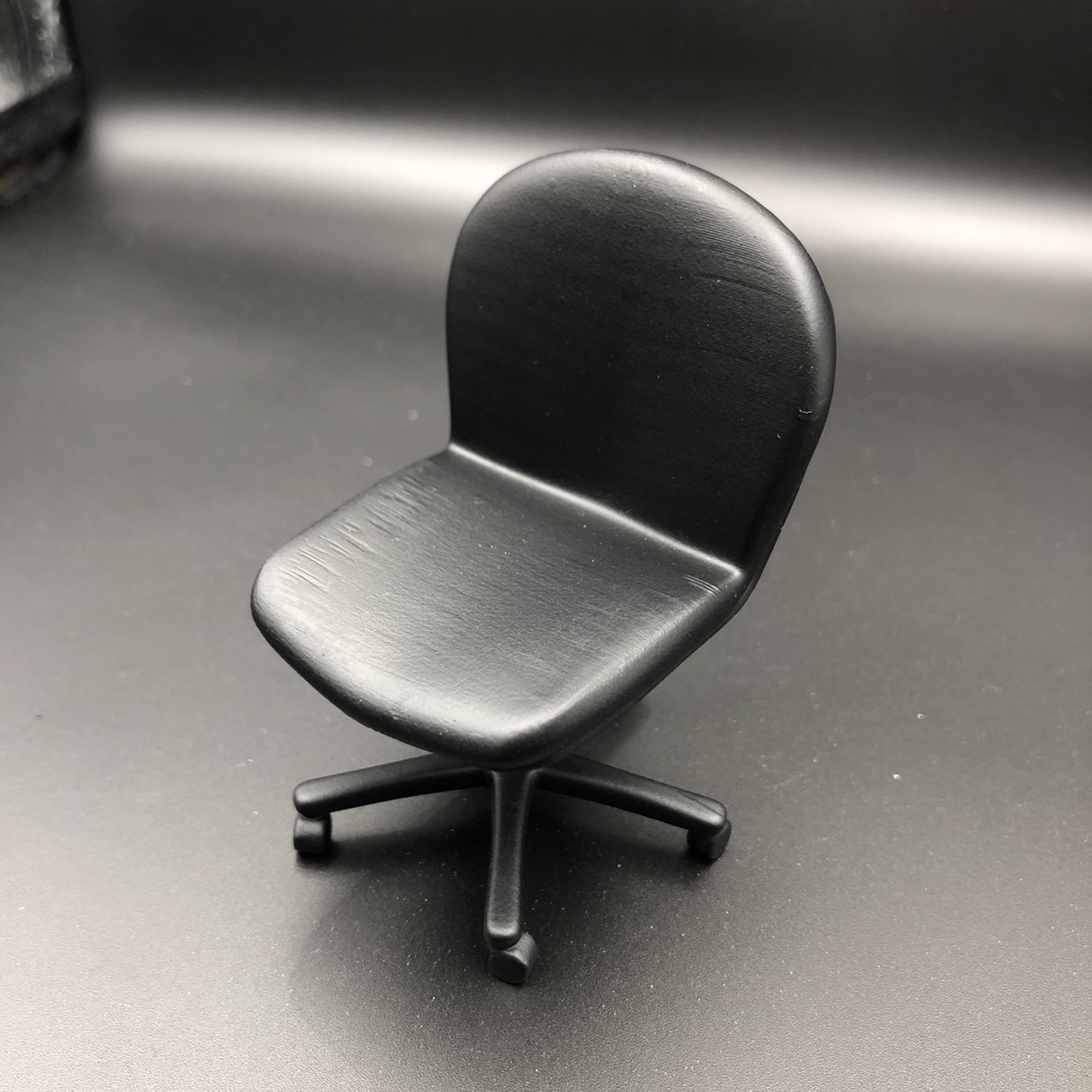 Mr.Box 1/12 辦公椅 圓弧形靠背無扶手