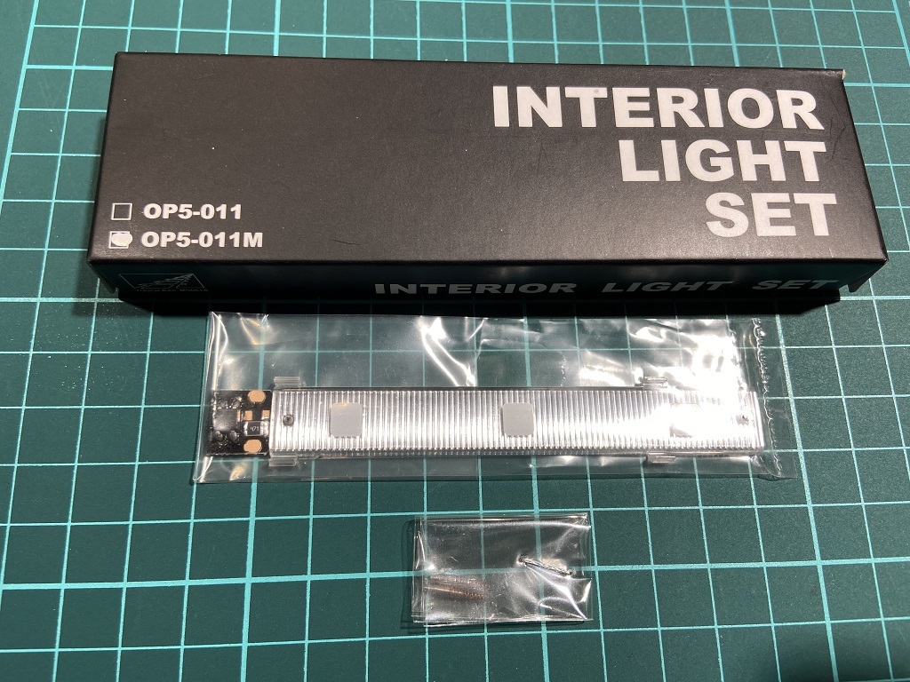 鐵支路 OP5-011M 普悠瑪.紅斑馬室內燈 (有動力)