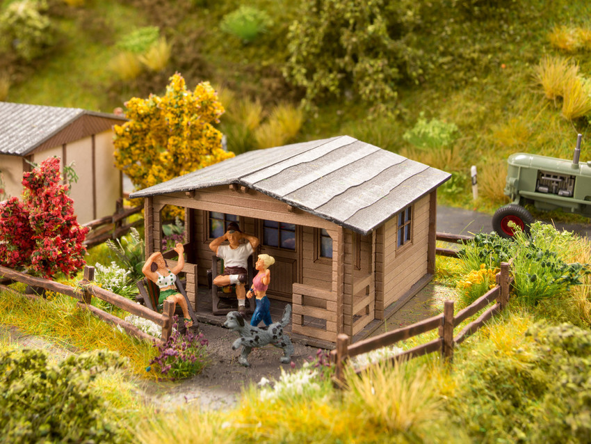Noch 14361 HO scale,  Garden Plot Shed