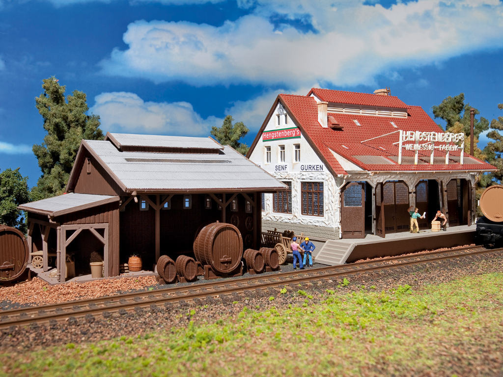 Vollmer 45589 HO scale, Vinegar and cucumber factory Hengstenberg