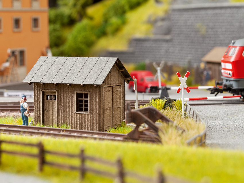 Noch 14308 HO scale, Small Track House