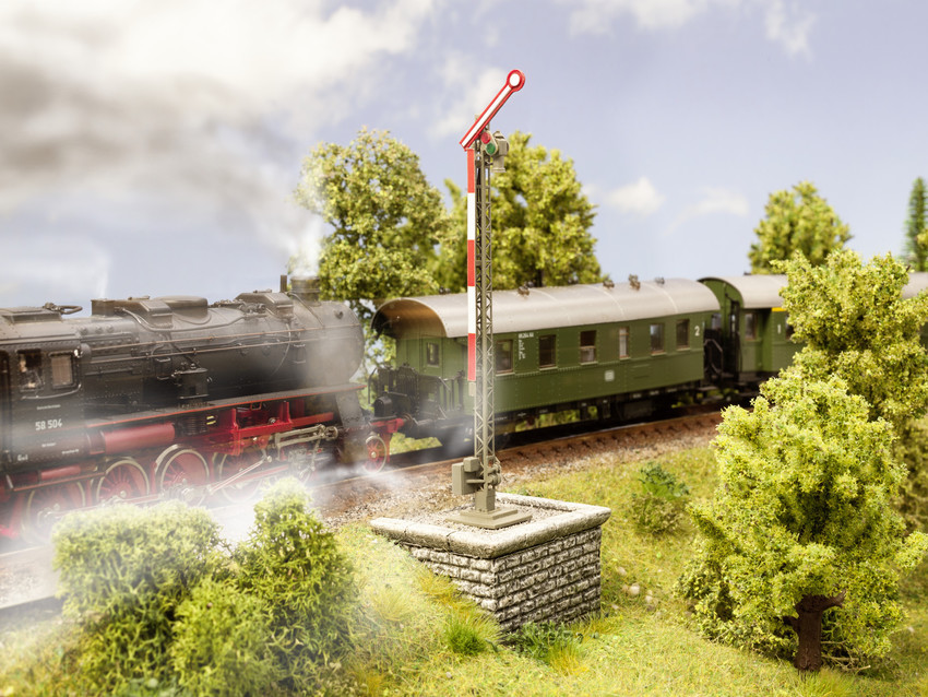 Noch 58304 HO scale Signal Base small