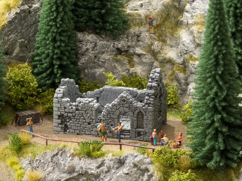 Noch 58611 HO scale, Chapel Ruin
