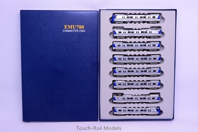 鐵支路 VM3010 N規 EMU700 電聯車組.無階梯化