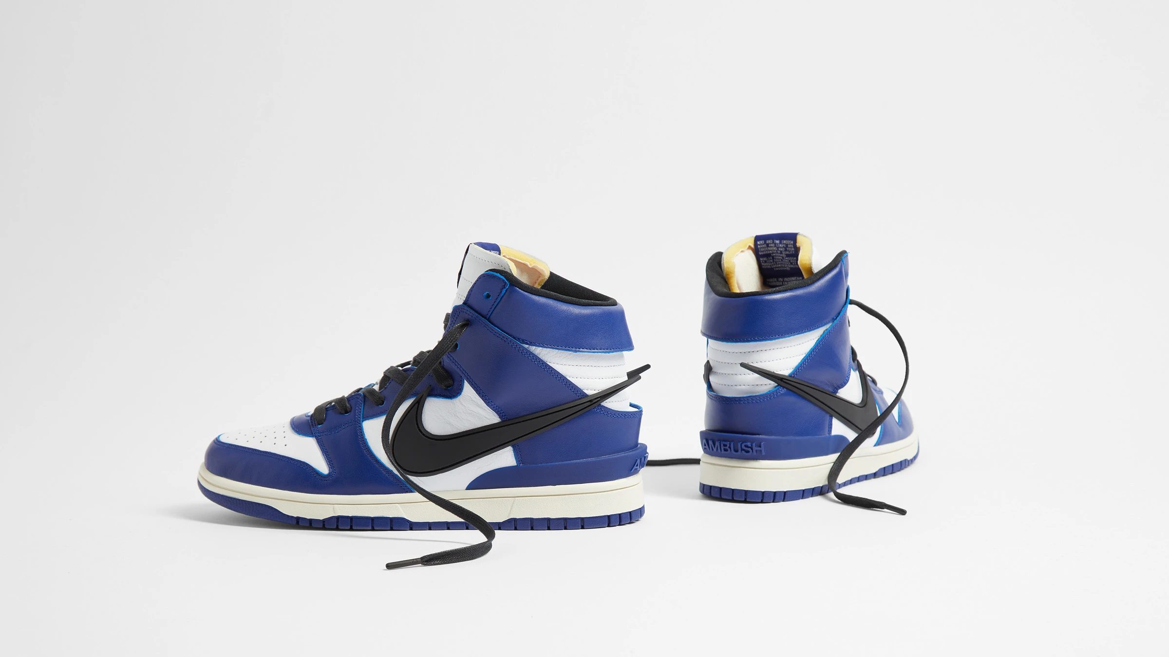 Ambush x Nike Dunk High Deep Royal 藍白