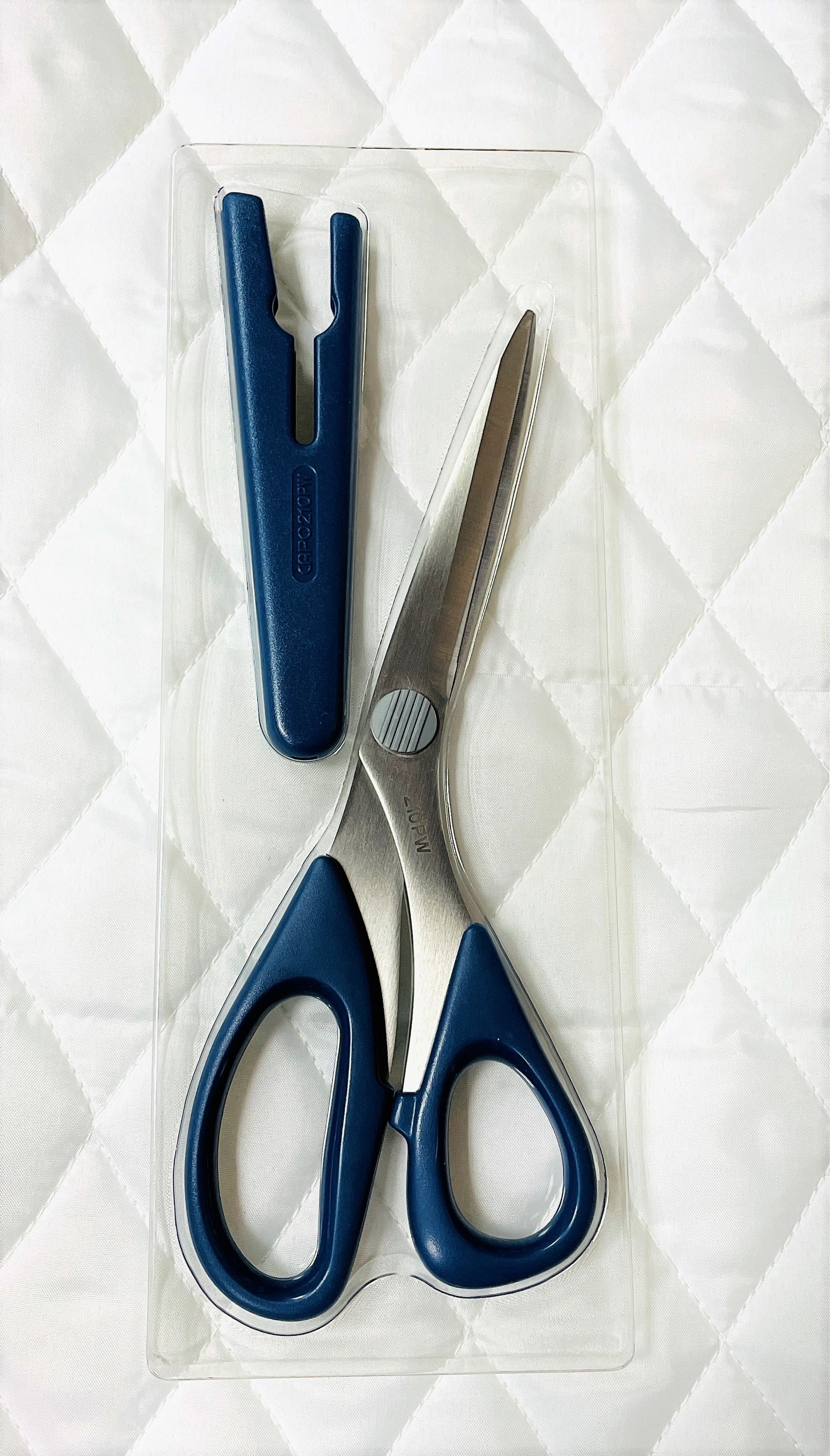 可樂牌-布用 防布逃剪刀 21CM