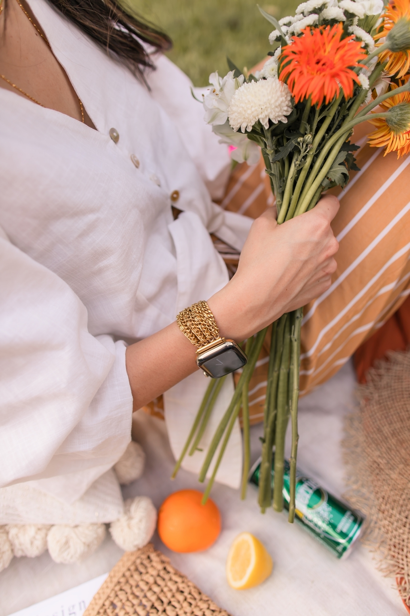 Apple Watch 不鏽鋼復古多層次鏈條錶帶（金色）