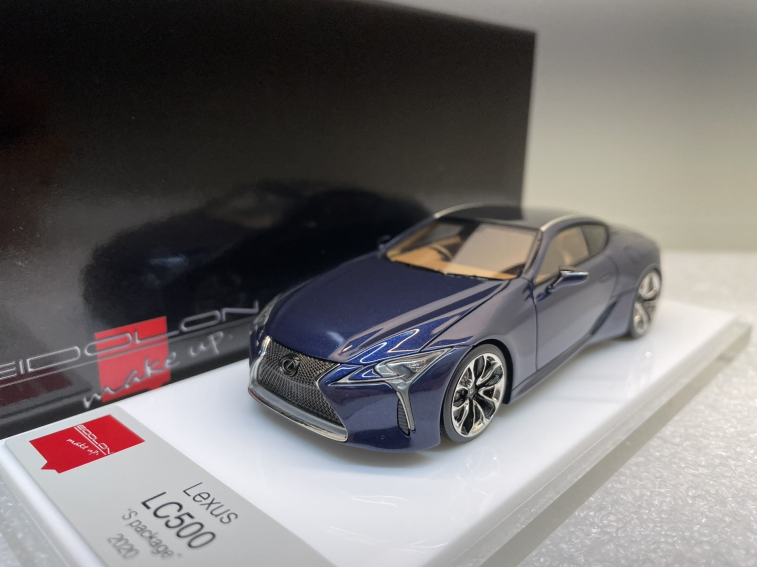 MakeUp EM557C Lexus LC500 S Package 2020 Deep Blue 1/43