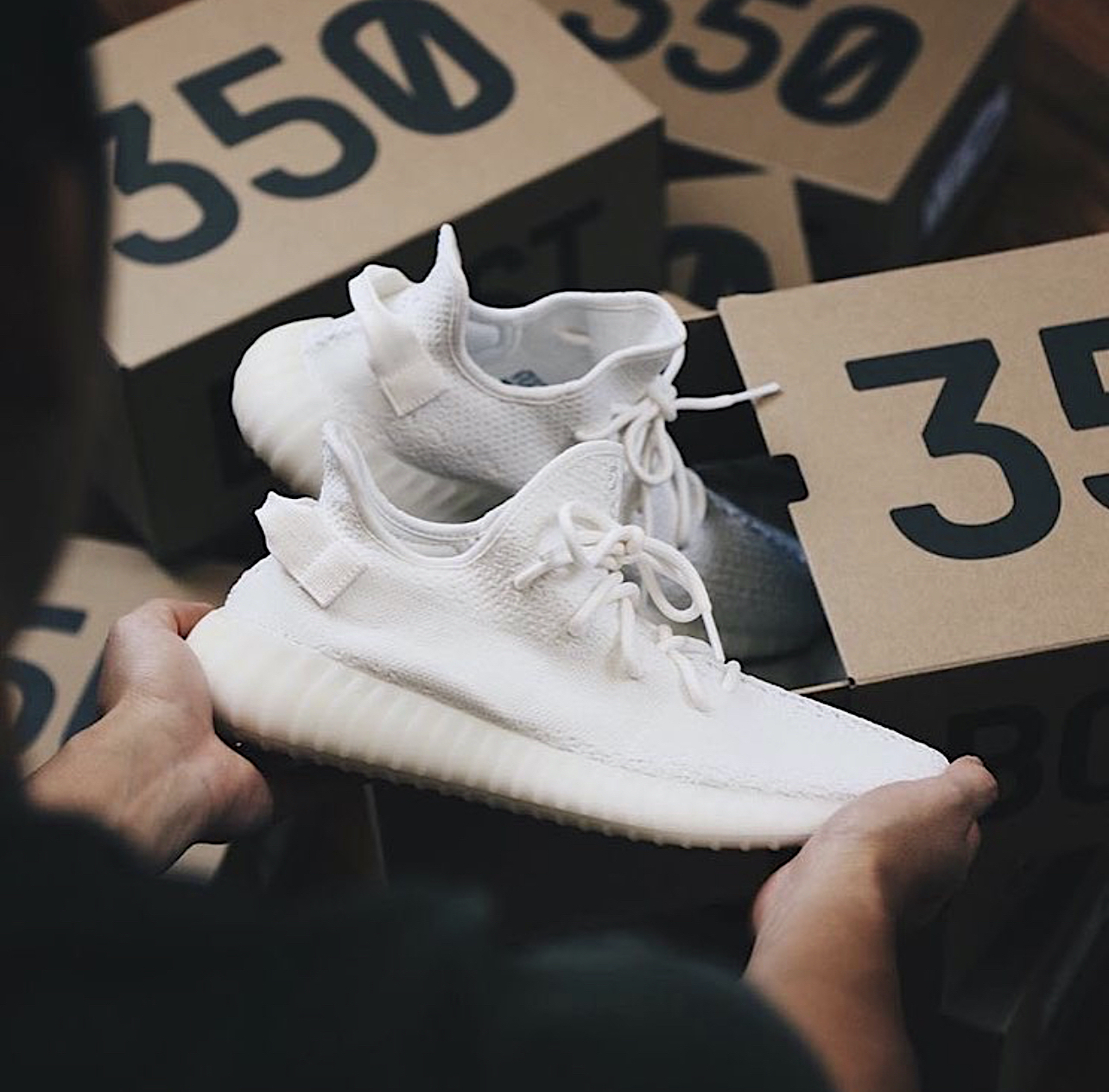 Yeezy 350 hot sale cream white