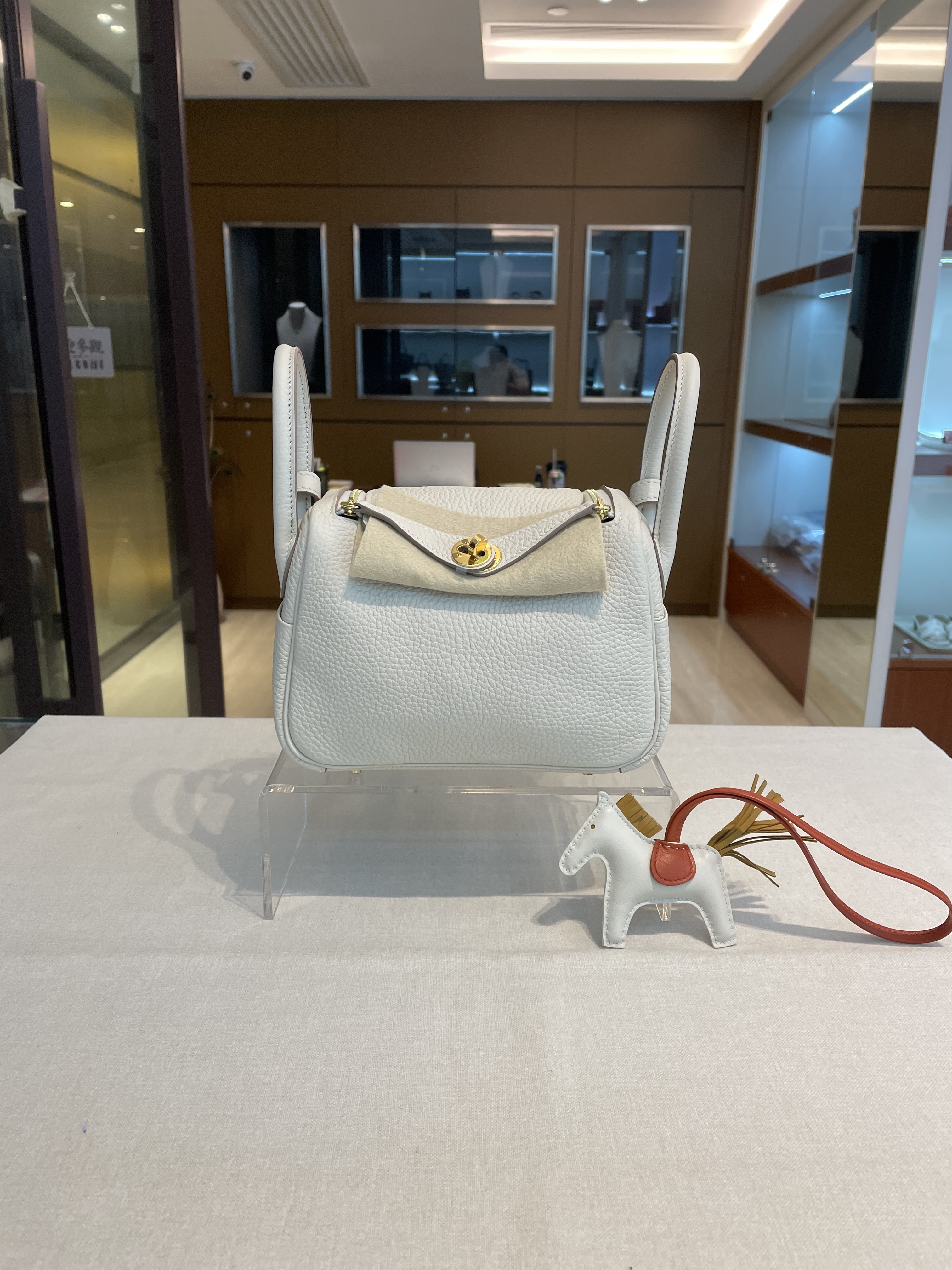 Lindy mini 10 craie cc tc W  （一代：肩帶長100cm)