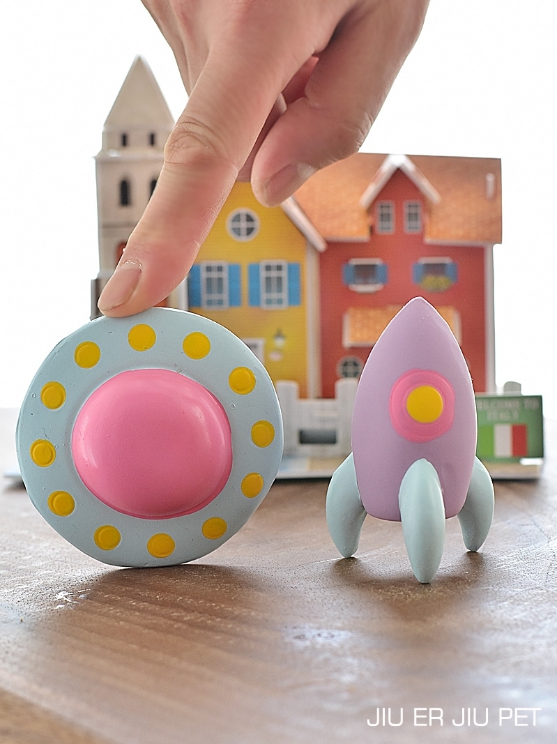 Q-MONSTER小型狗专属乳胶发声玩具 小火箭与小飞碟