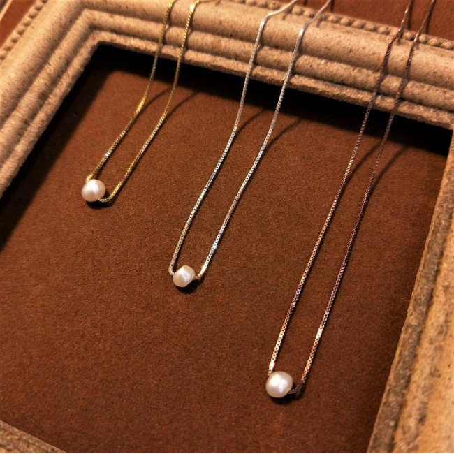 │輕珠寶│人魚的眼淚•不規則天然珍珠•鎖骨鏈•純銀項鍊