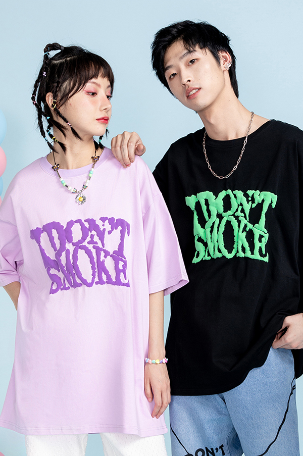 I DON’T SMOKE 新款 4色 雲朵 發泡 情侶 字體Logo 短袖 短T 情侶款 DONSMOKE Don’t Smoke