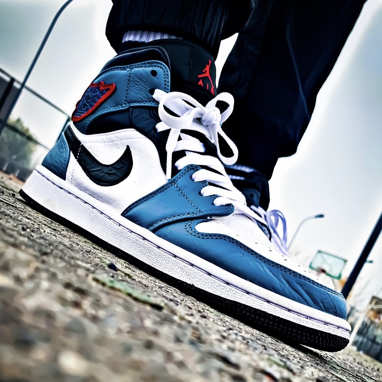 FACETASM × NIKE AIR JORDAN 1 MID WHITE / NAVY