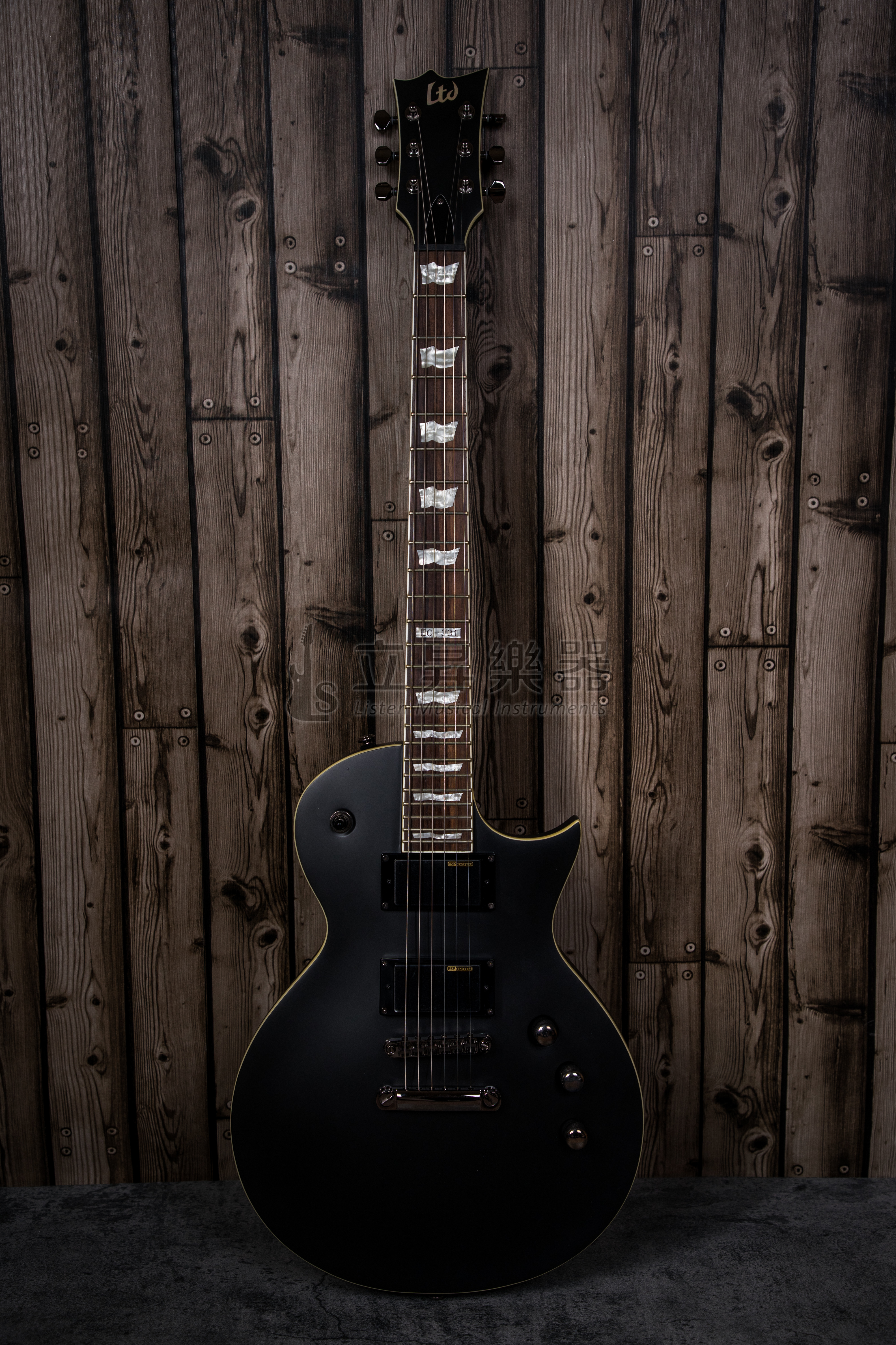 LTD LEC331BLKS 雙雙原廠拾音器 無搖座電吉他 Les Paul 造型 霧面黑 Black Satin