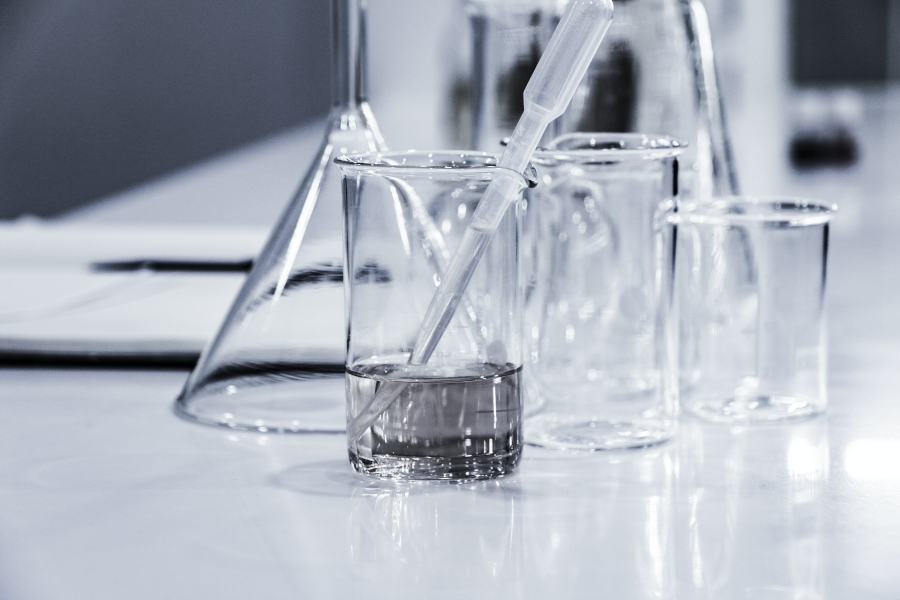 ”保養新寵:維他命B3衍生物菸鹼醯胺(Niacinamide)功效深入解析
