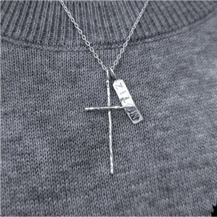 │訂製│礦石質感 • 細十字架項鍊 • 鋼印 • 純銀項鍊