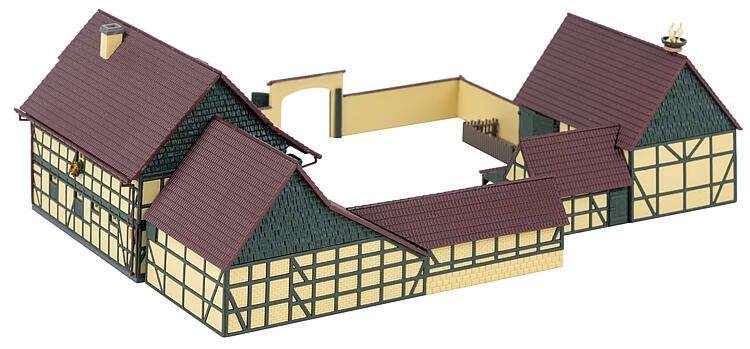 Faller 232188 N規 Vine-growing estate with Vinegrower's taverne 葡萄種植園和釀酒館