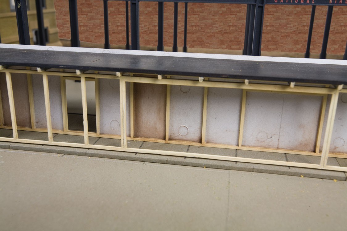 Walthers 933-3761 HO scale, Skyscraper Construction Site