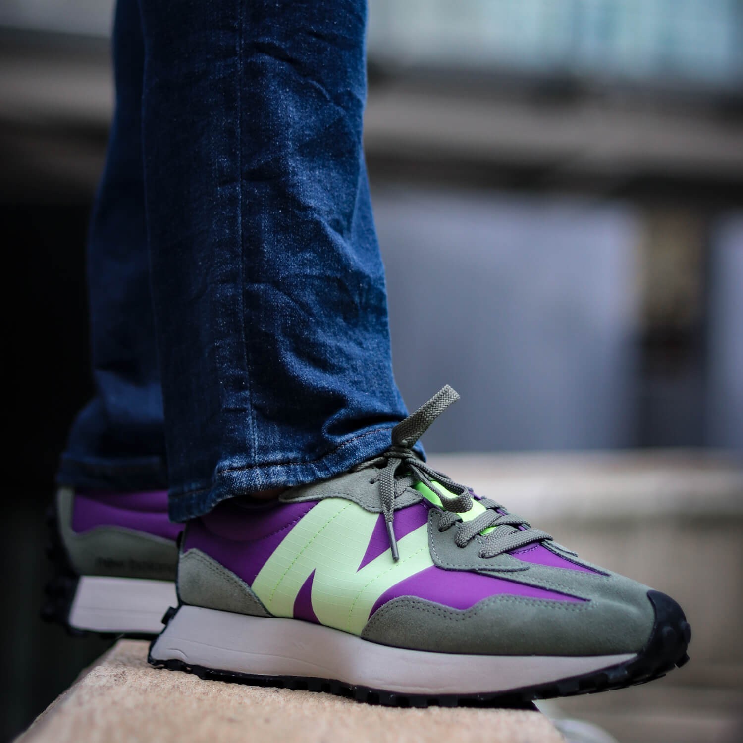 New Balance 327 MS327TC \