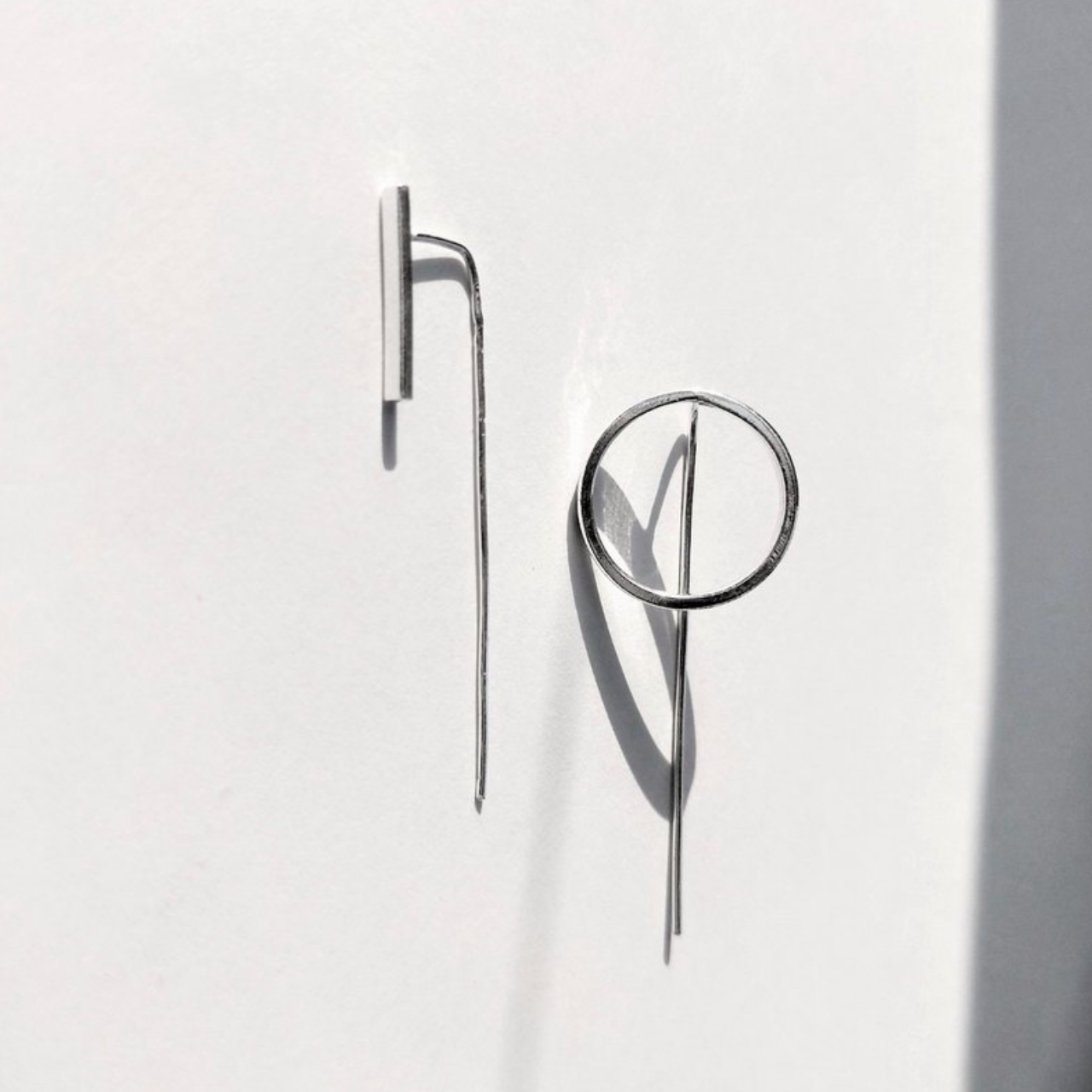 │簡約│個性幾何IO • 耳針 • 純銀耳飾 • 設計師原創