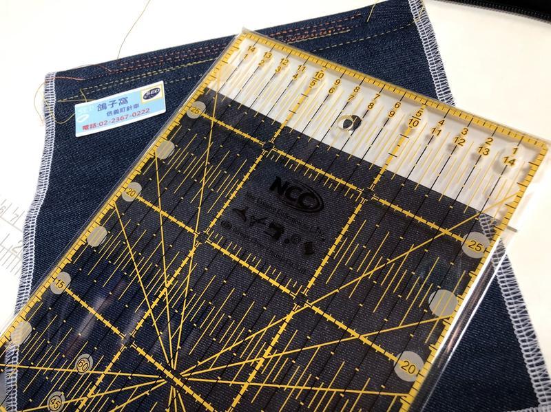 『NCC』雙色拼布尺 15*30cm
