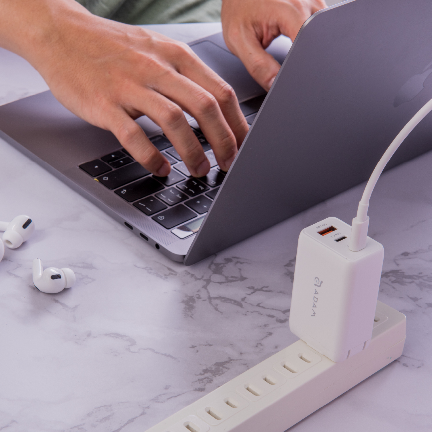 OMNIA F6 65W Super Charging Kit-UK Plug