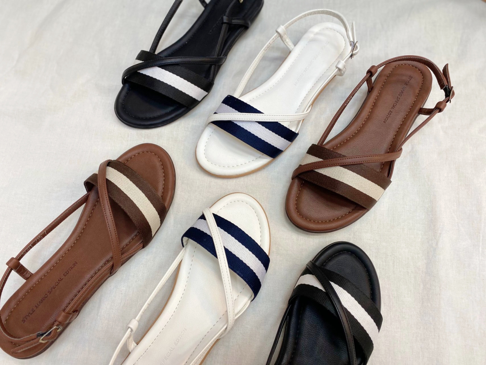 撞色細帶平底涼鞋(黑24cm/平底)