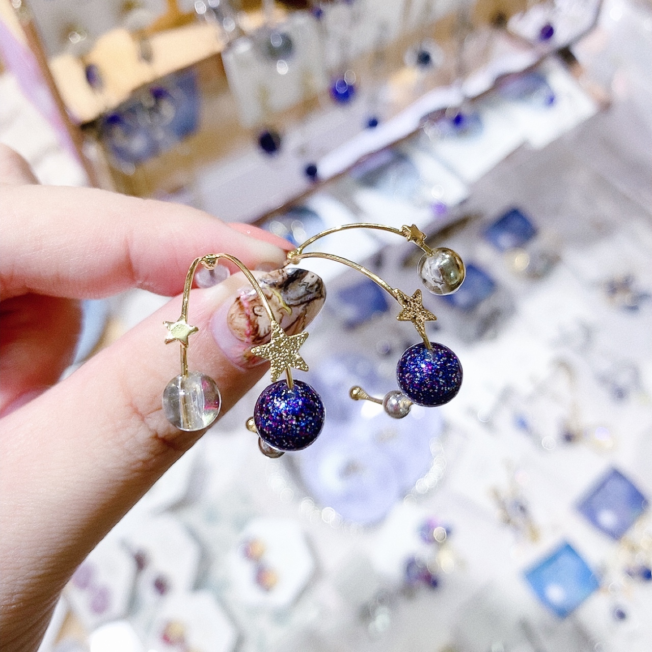 [日本制] 宇宙銀河行星半灣形耳環