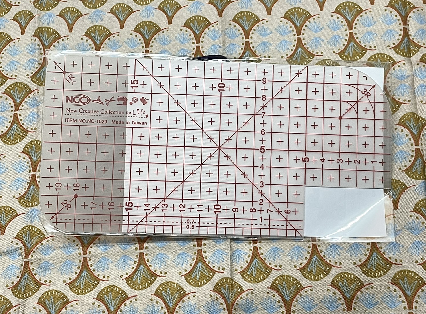 『NCC』熨斗用止滑定規尺 10*20cm