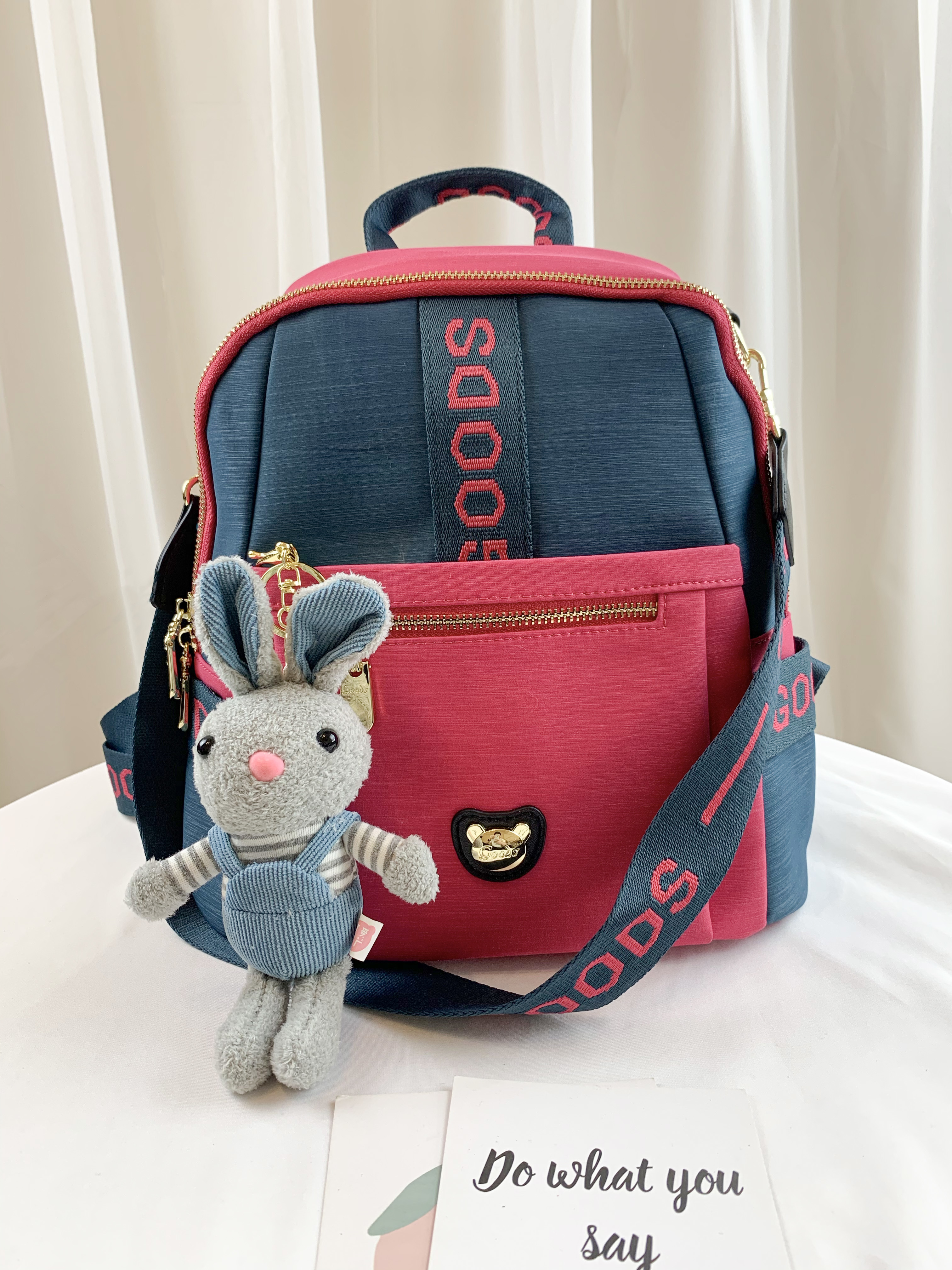 GOODS 綠桃拼色 防潑水後背包 / 側背包 附小熊吊飾 #2649