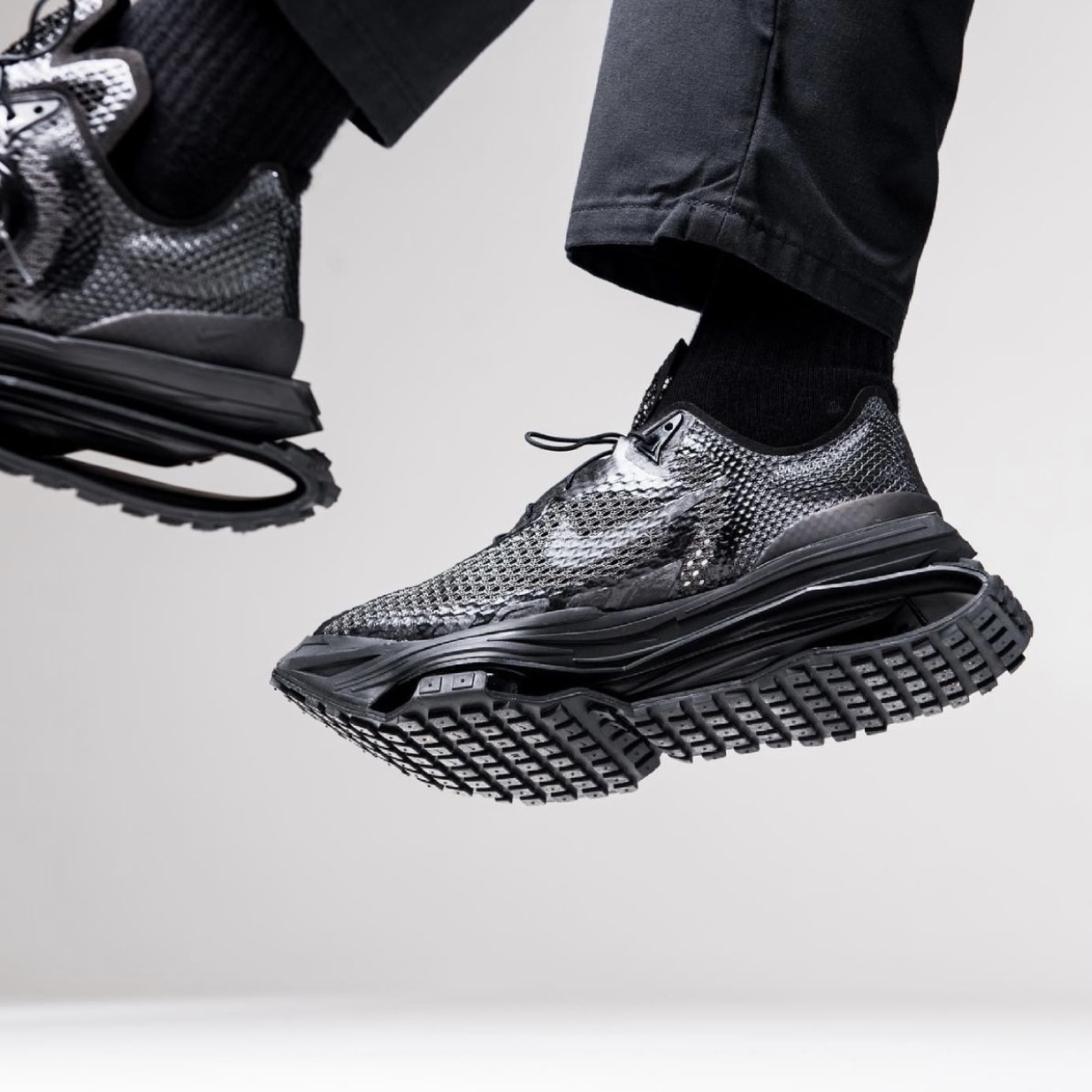 nike zoom mmw 4 triple black