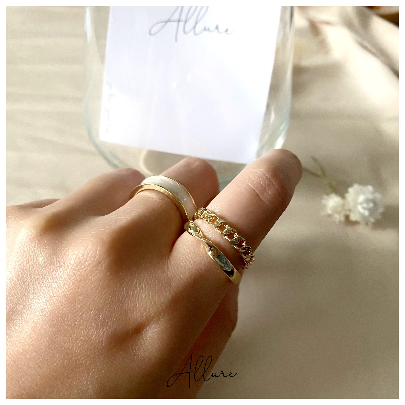 肆玥xAllure扭轉白瓦陶金色三件組戒指