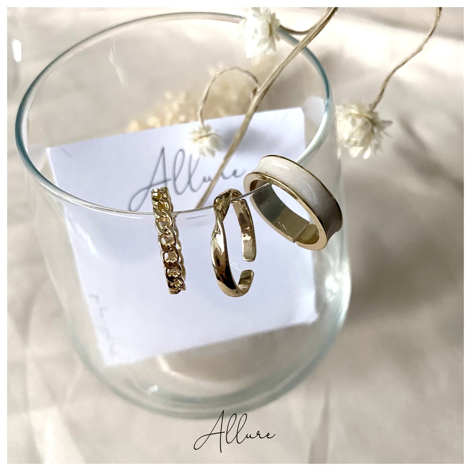 肆玥xAllure扭轉白瓦陶金色三件組戒指