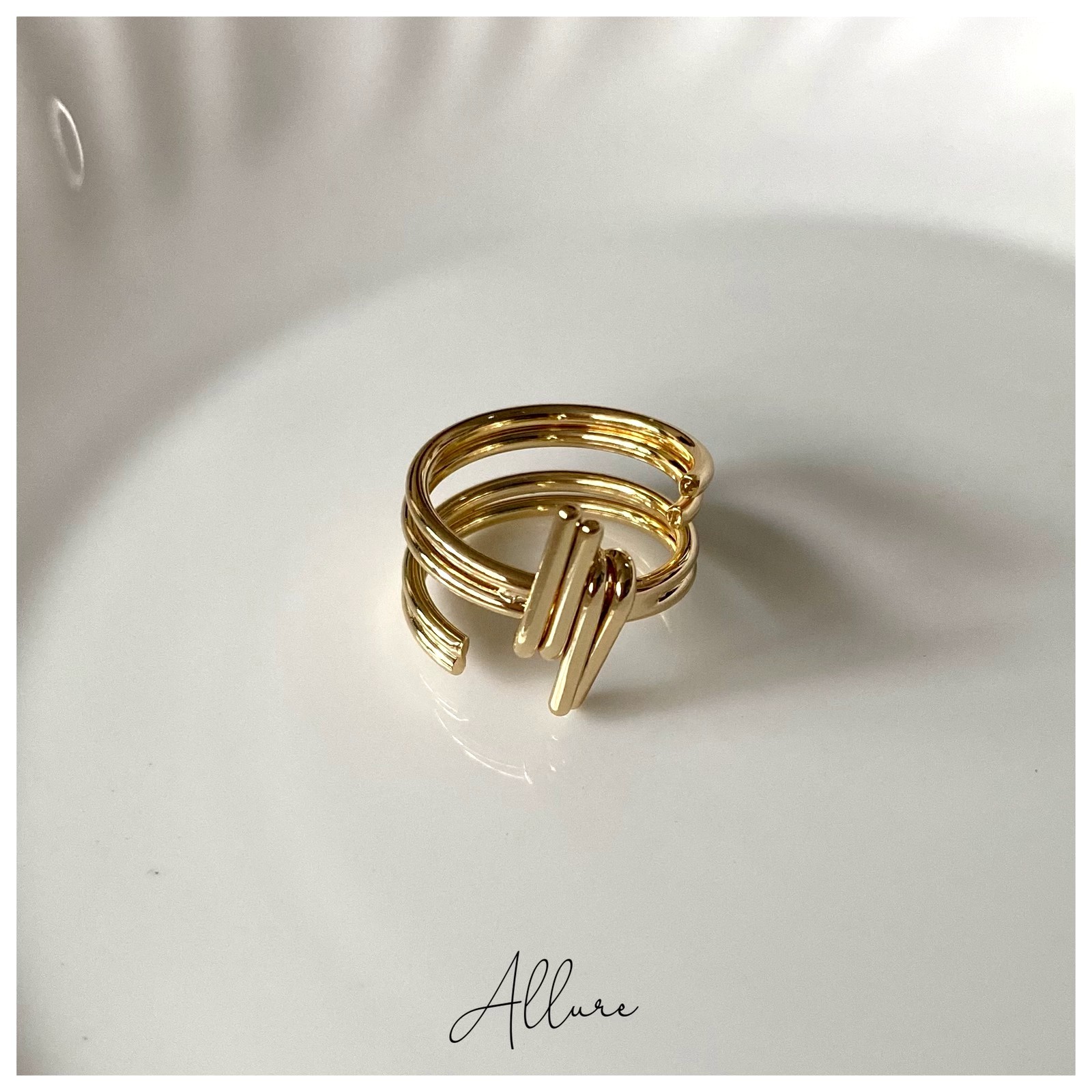 肆玥xAllure不規則線條金色戒指