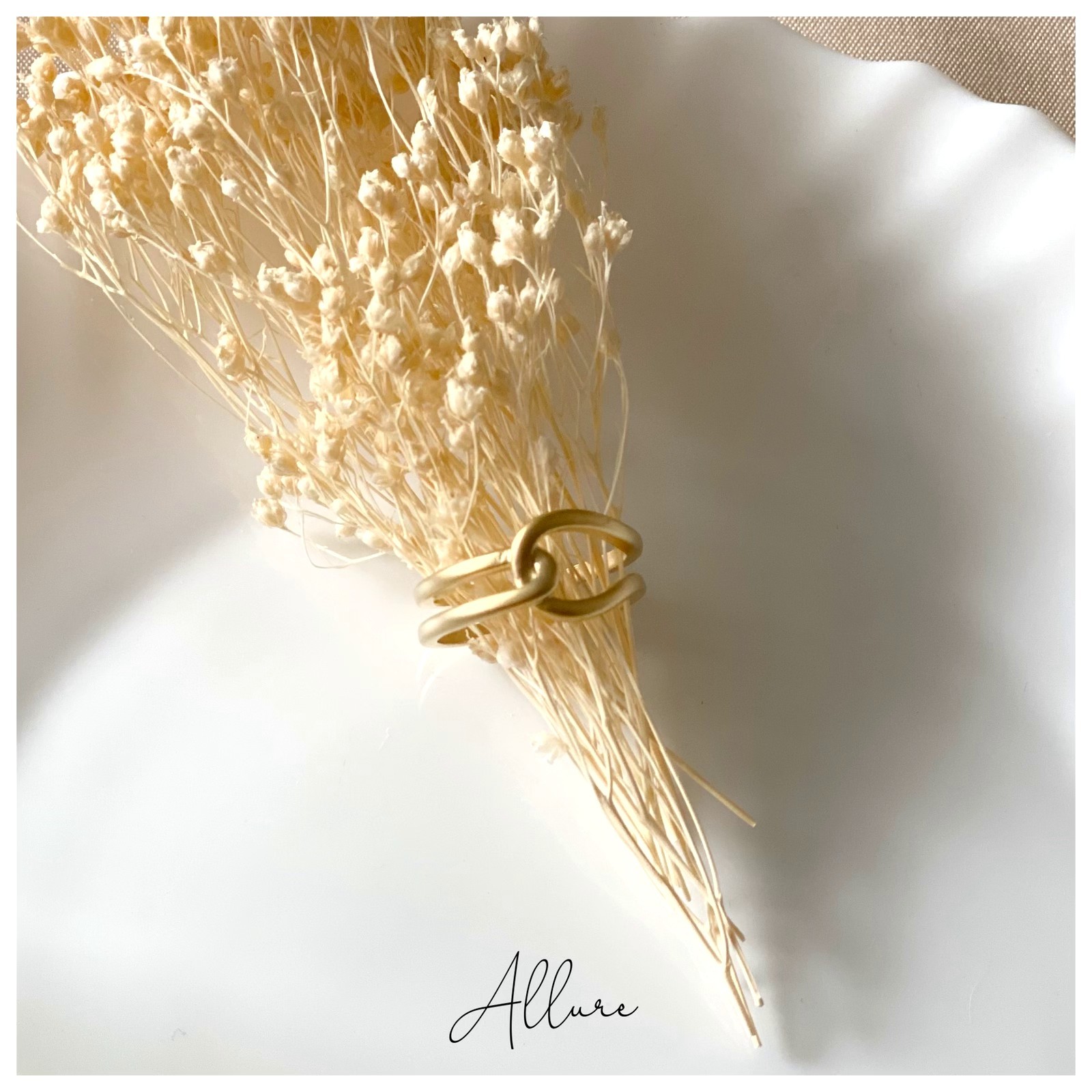 肆玥xAllure霧面交叉節金色戒指