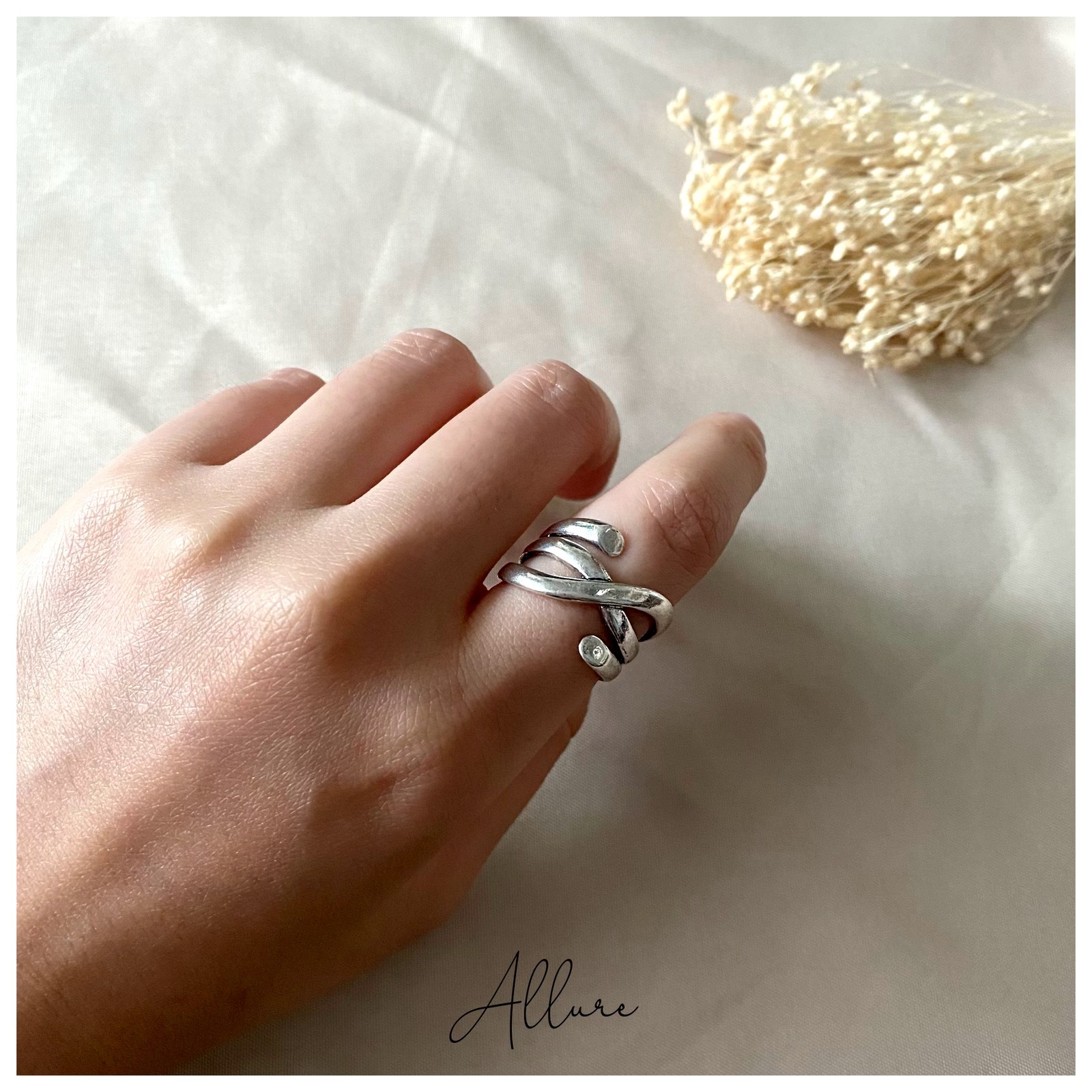 肆玥xAllure粗條交錯銀色戒指