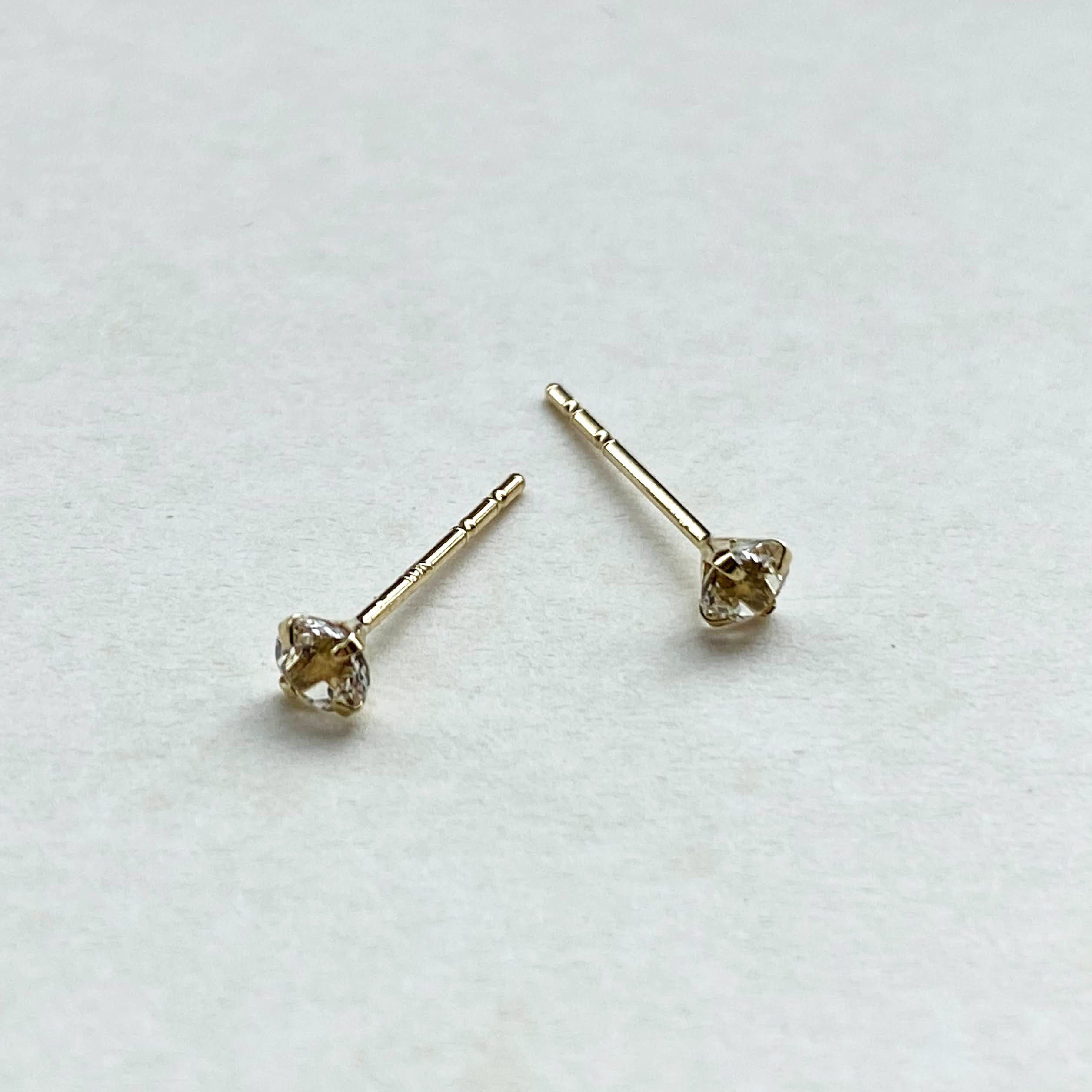 K10 / 拓帕石耳環