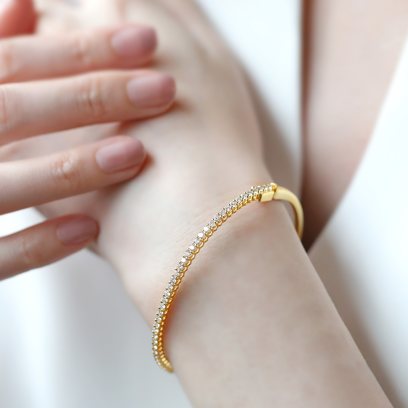 圓滿之愛 — 1克拉鑽石手環