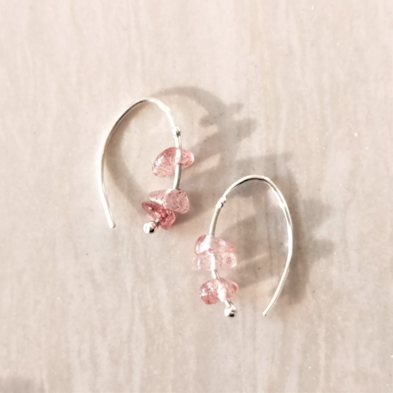 │天然石│草莓晶 • 耳針 •純銀耳飾 • 設計師原創