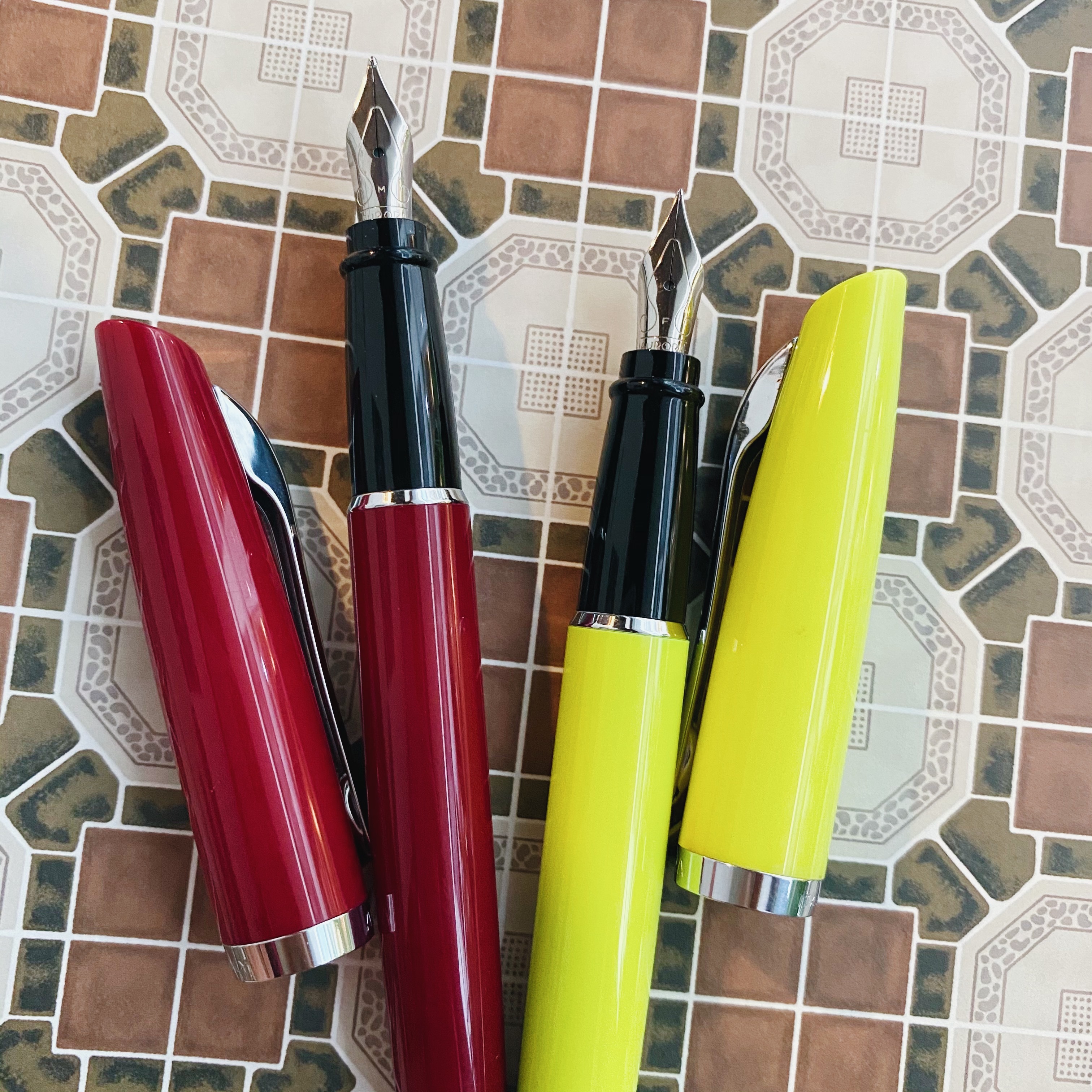 義大利 Aurora 黎明鋼筆 Style